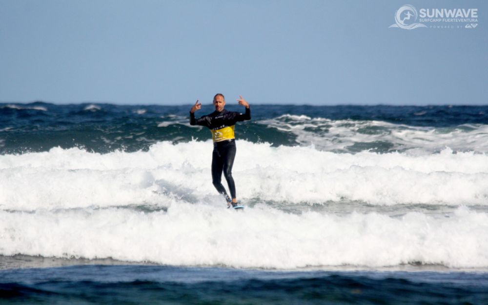 6 surf tips for every novice surfer